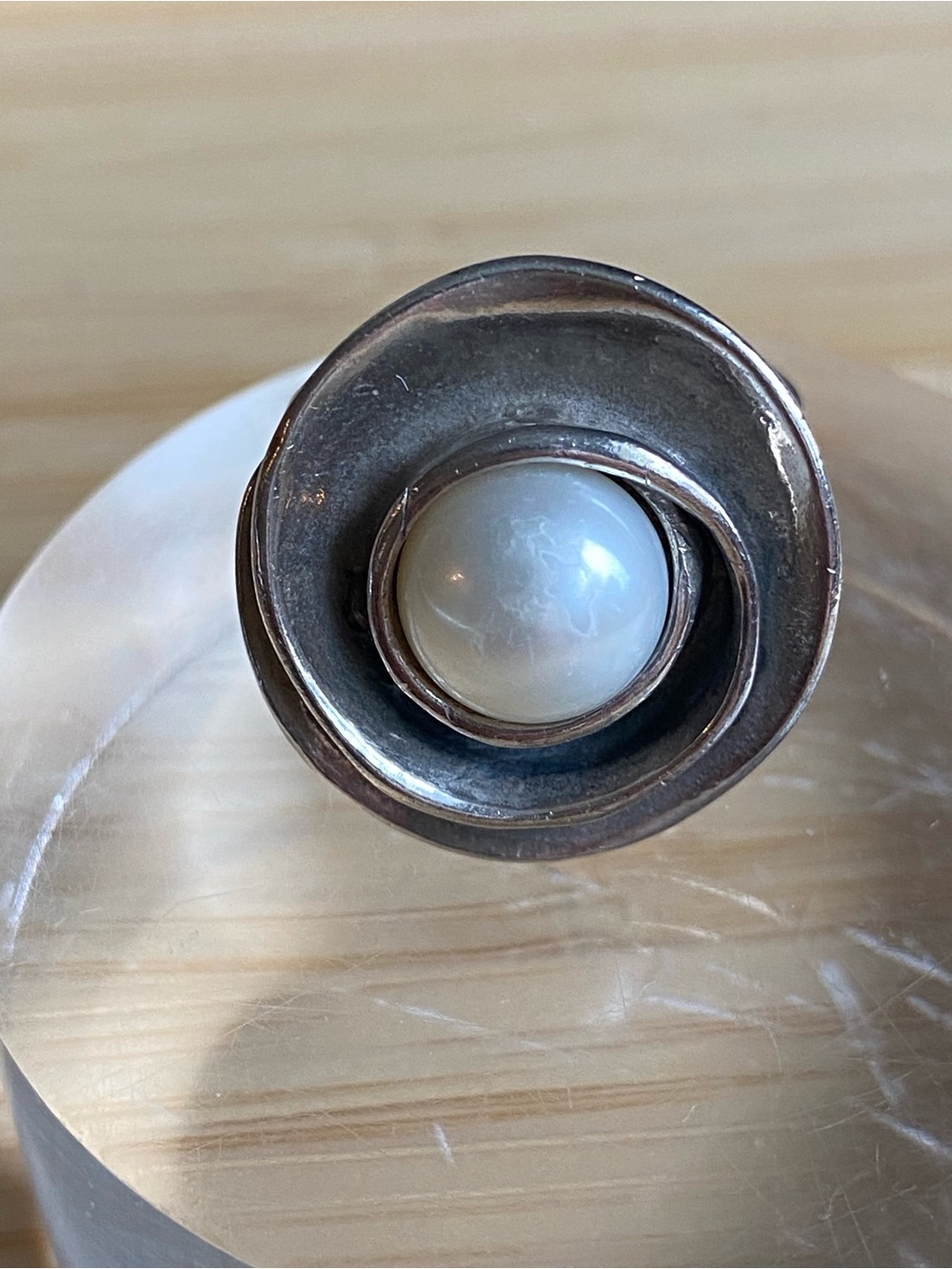 Silpada Silver Ring with Pearlescent Cabochon